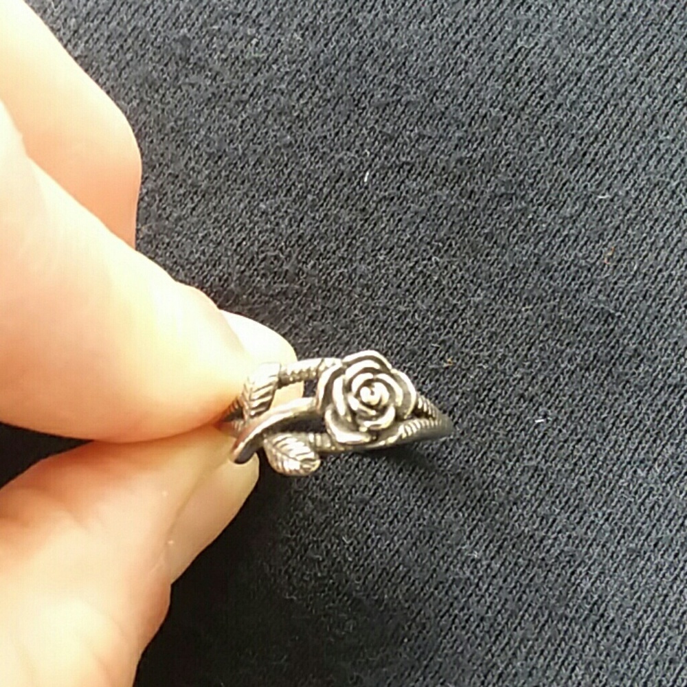 Sterling silver rose ring.